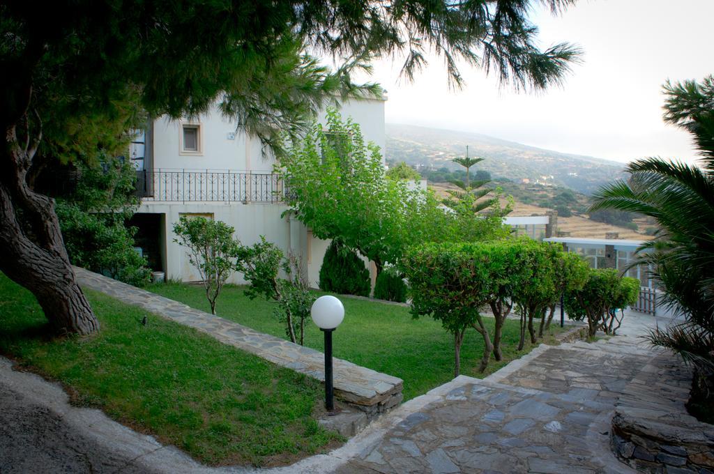 Aiolos Hotel Menites Экстерьер фото