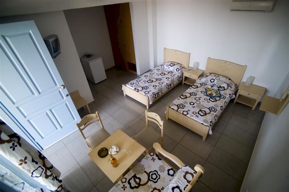 Aiolos Hotel Menites Экстерьер фото