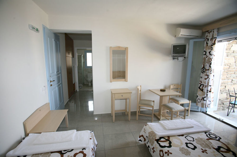 Aiolos Hotel Menites Экстерьер фото
