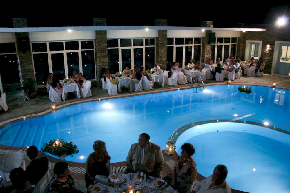 Aiolos Hotel Menites Экстерьер фото