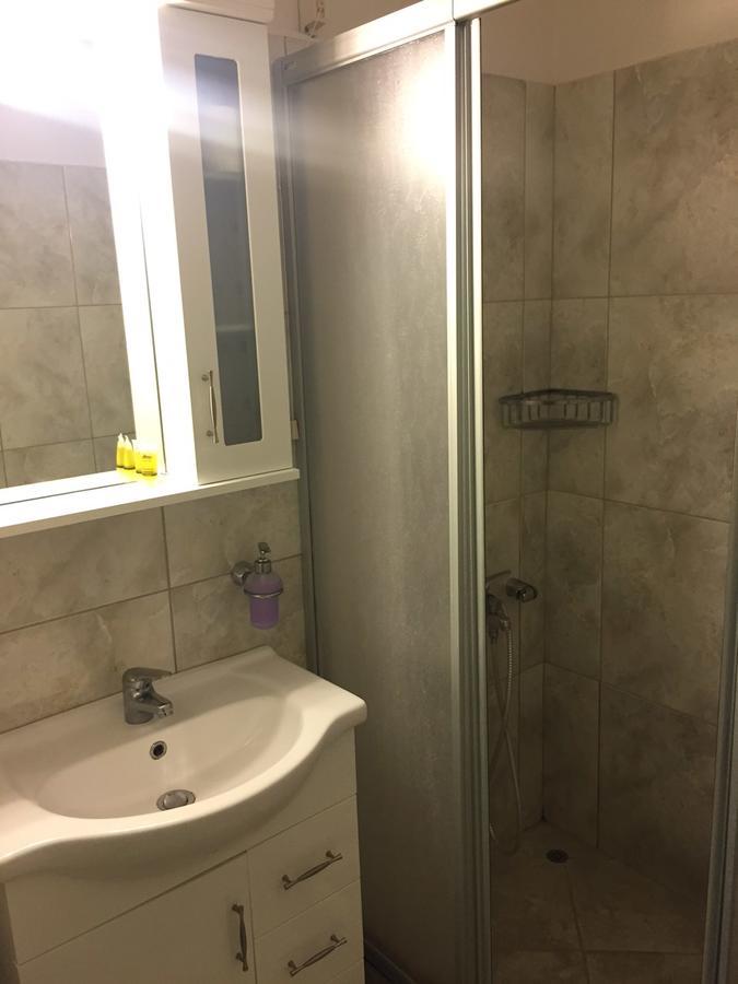 Aiolos Hotel Menites Экстерьер фото