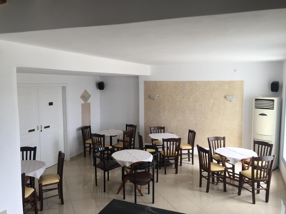 Aiolos Hotel Menites Экстерьер фото